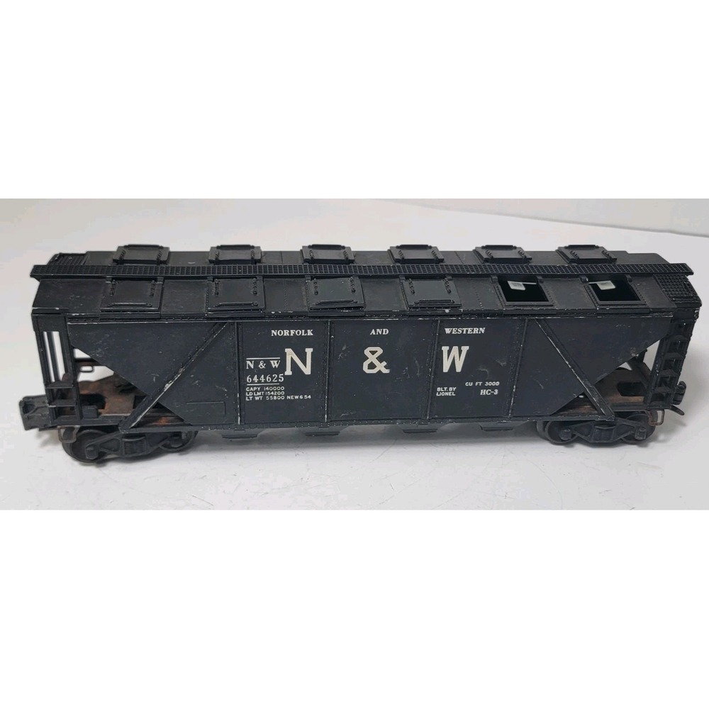 Lionel O Gauge Norfolk & Western Covered Hopper Open Hatches #644625 Model Train